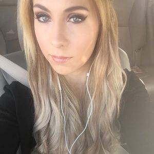 Meet your Posher, Tara